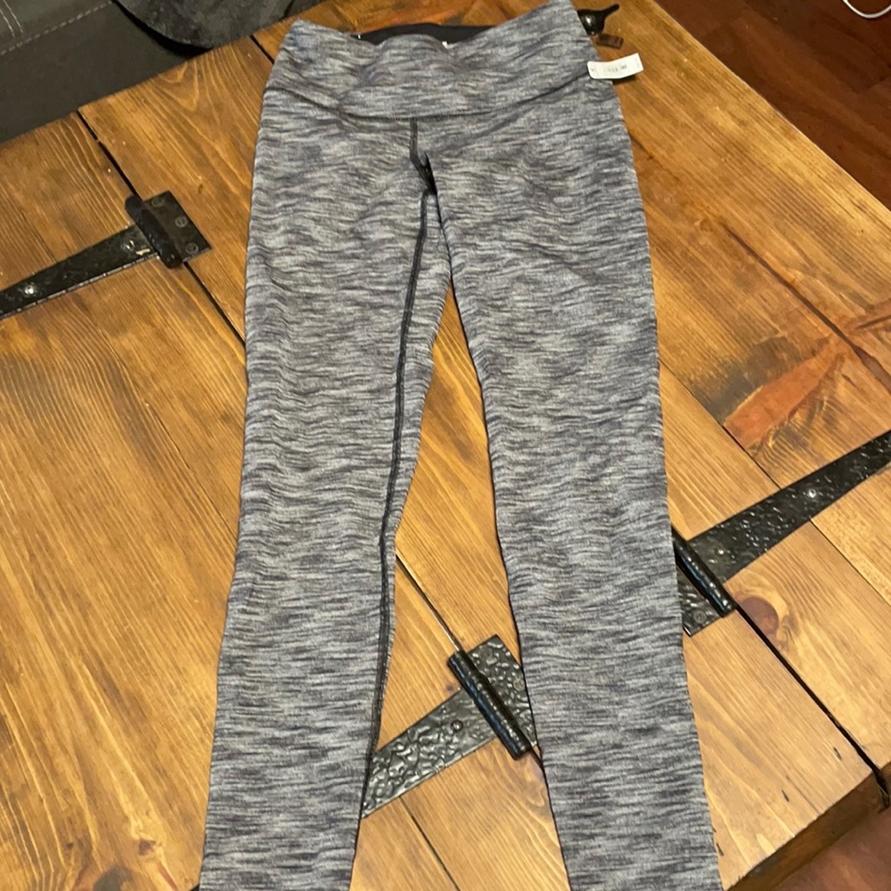 Brand new VS leggings